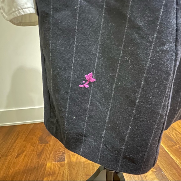 Preloved Handcut line Navy Pinstriped Skirt - Picture 3 of 4